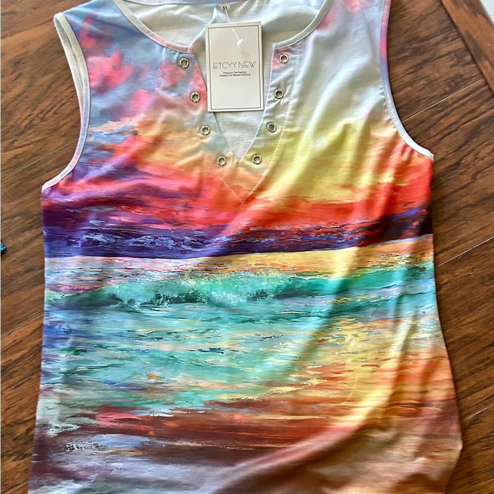 ☀️FREE GIFT w Purchase☀️ Women’s MEDIUM beach vaca  dress/coverup and NWT tank - Picture 4 of 4